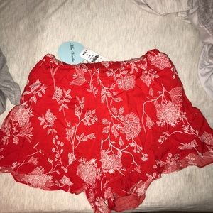 LF (mint vanilla) red soft shorts